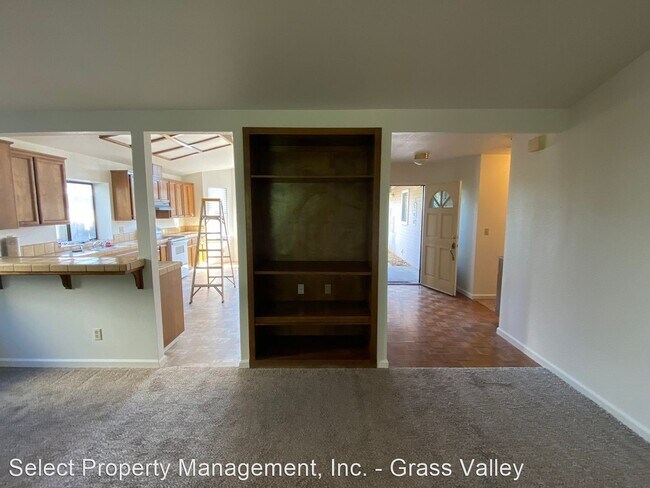 Building Photo - 3 br, 2 bath House - 110 Castlemont Dr.