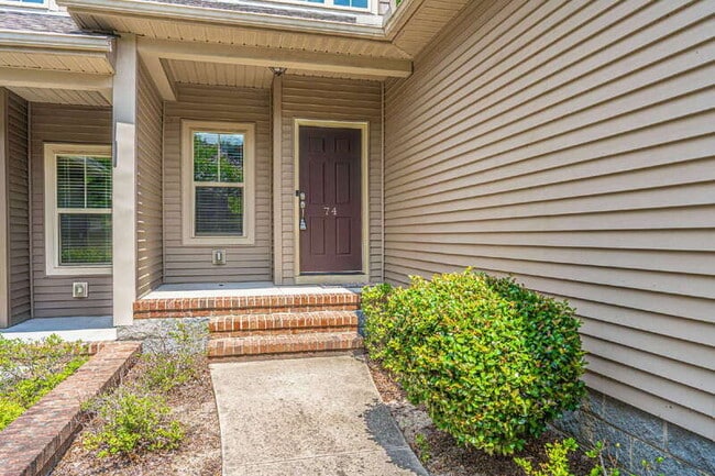 Building Photo - 74 Cypress Cir