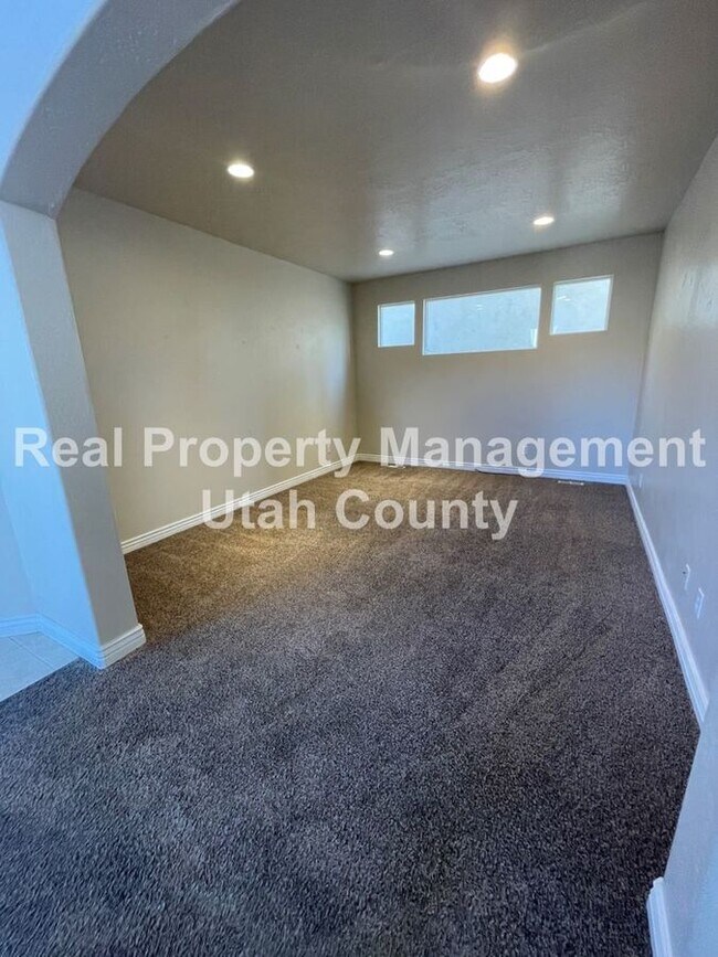 Foto del edificio - 2861 Fox Hunters Loop