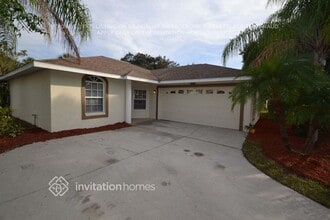 Building Photo - 6010 68th Dr E