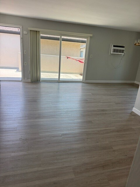 Foto del edificio - 3930 Park Pl