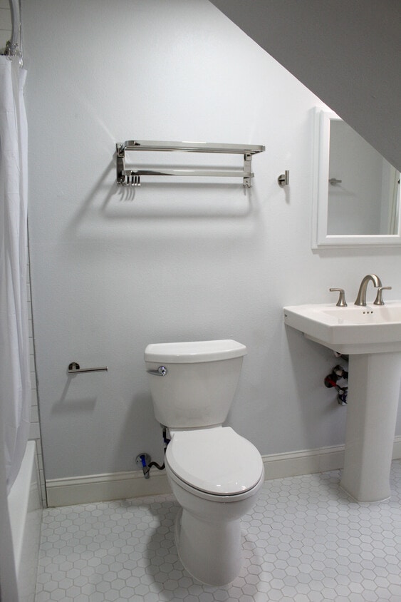 Primary Photo - 1013 S Glasgow Dr