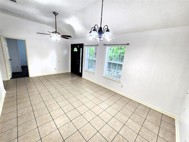 Building Photo - 19122 Sears Dr