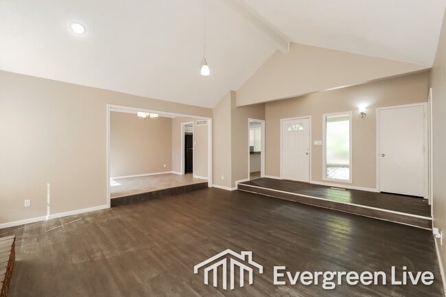 Building Photo - 9133 E 90 Terrace