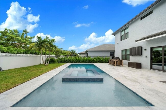 Photo - 3142 Poinciana Street House