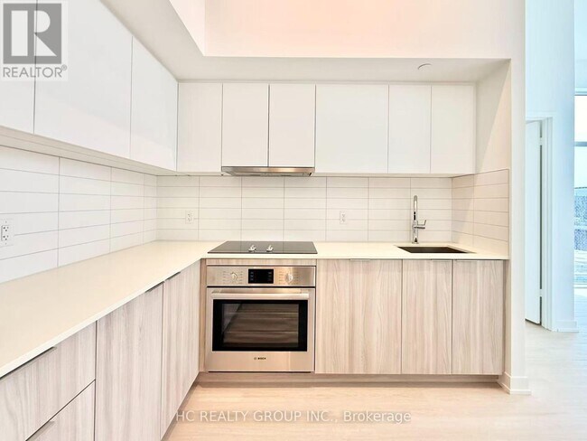 Building Photo - 15 David Salomon Drive