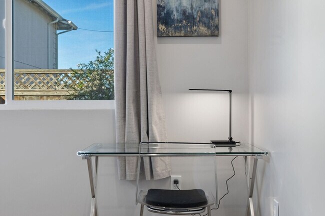 Foto del edificio - 1817 Andrea Pl