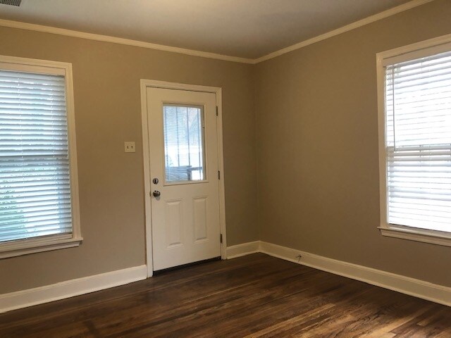 Building Photo - 3764 Carnes Ave
