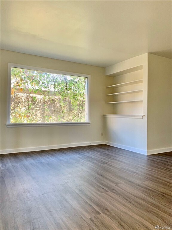 Foto del edificio - 3414 34th Ave W