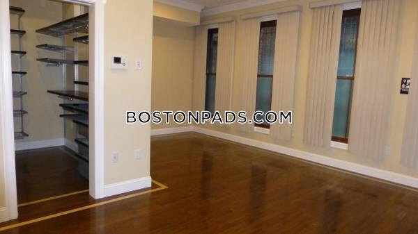 Foto del edificio - 136 Boylston St