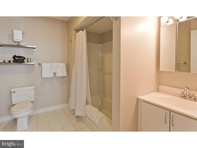 Foto del edificio - 201 S 25th Street Unit 2B-615