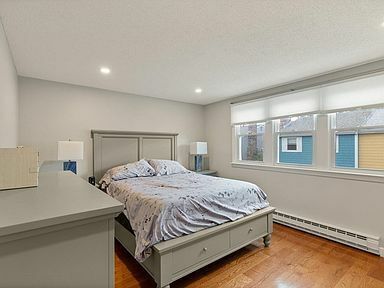 Foto del edificio - 11 Railroad Ave