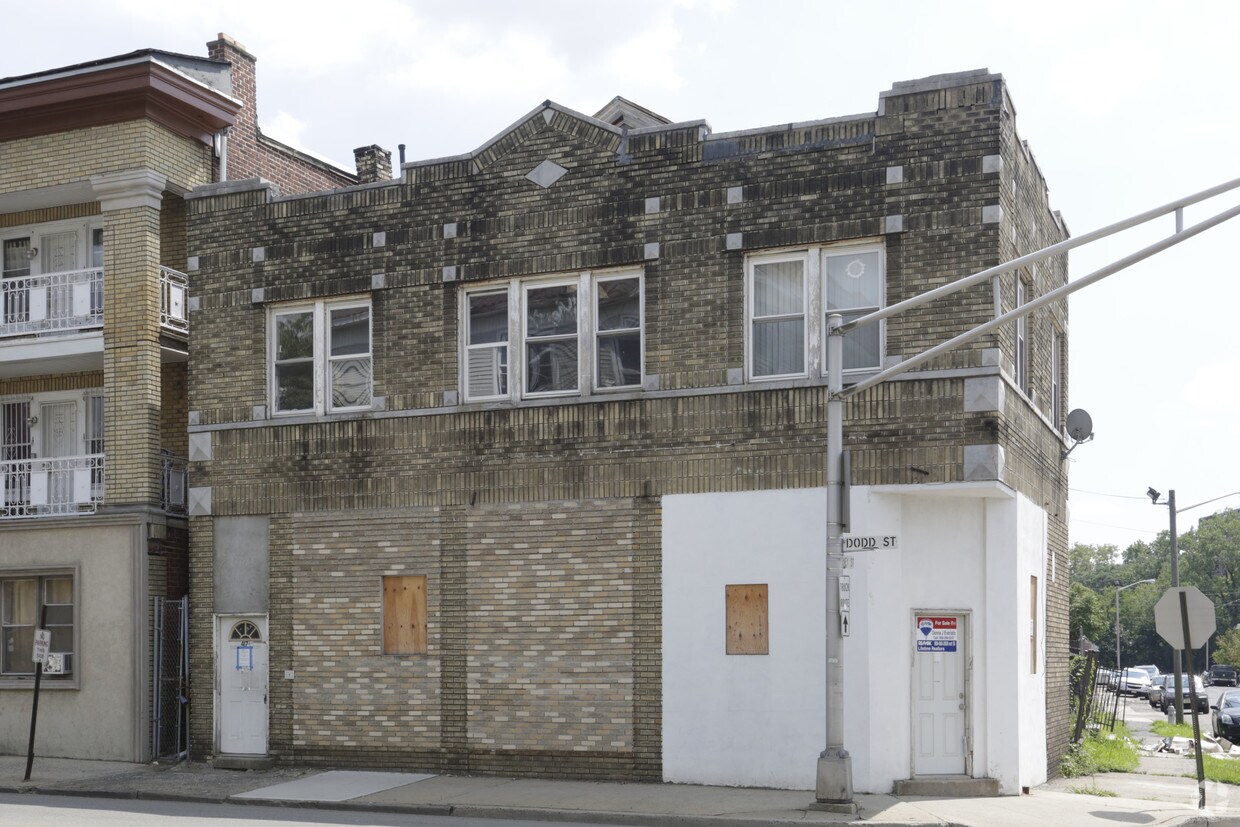 Foto principal - 417-419 Dodd St