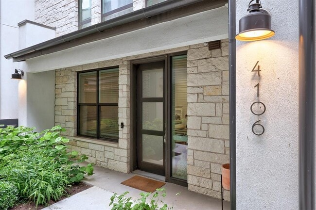 Building Photo - 4106 McKinley Fields Dr