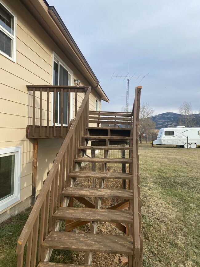 Foto del edificio - Lease Takeover! 3 Bedroom/2 Bathroom Home ...