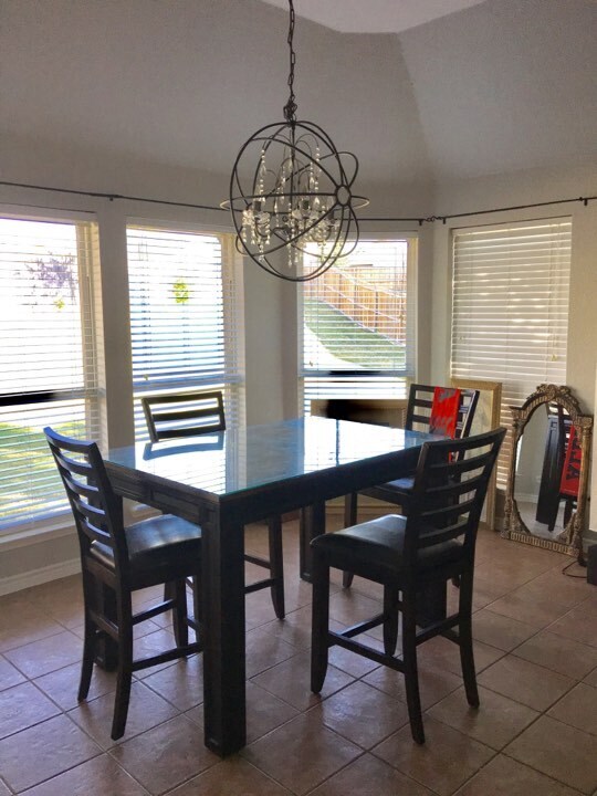 Kitchen Dining Area - 3965 Vista Greens Dr