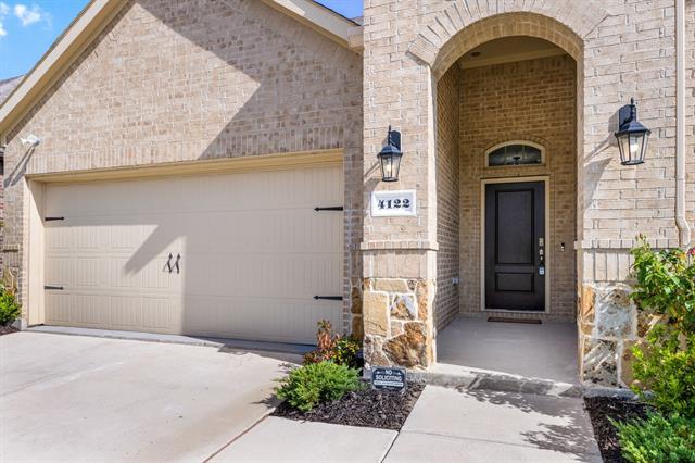 Building Photo - 4122 Ellinger Dr