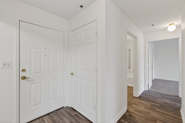 Foto del edificio - Argyle Avenue Apartments