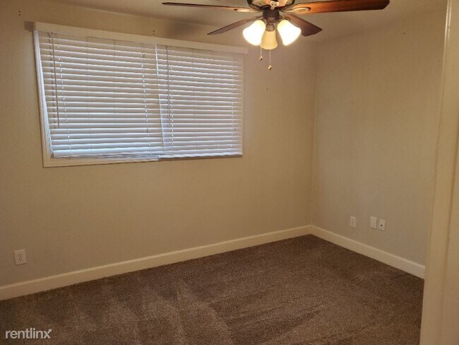 Building Photo - 3 br, 2 bath House - 6652 S La Rosa Dr