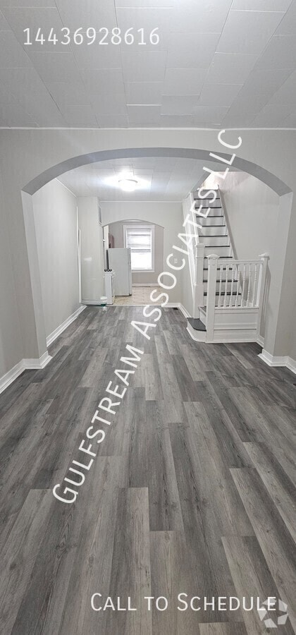 Building Photo - 444 N Robinson St