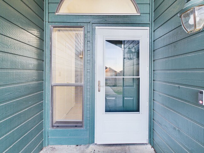 Foto del edificio - 3904 SW Parkridge Blvd