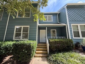 Building Photo - 306 Applecross Dr