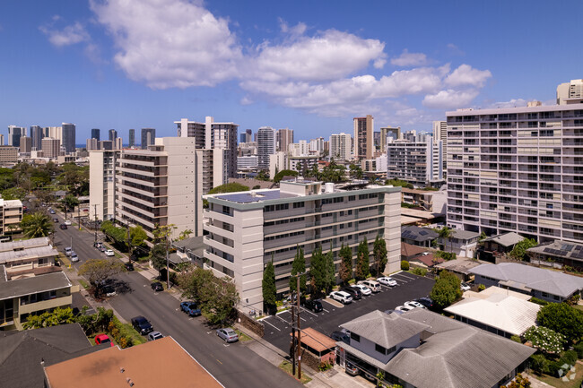 Aerial Photo - Makiki Holiday