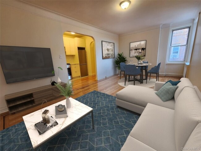 Foto del edificio - 42-10 82nd St