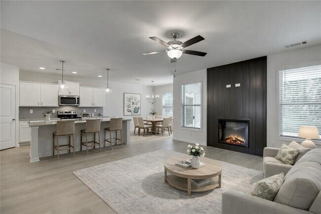 Building Photo - 230 Blue Dragon Dr