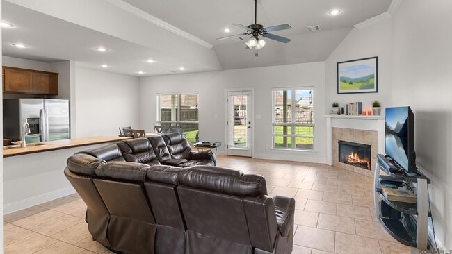 Building Photo - 17634 Hoods Ridge Dr