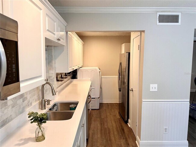 Foto del edificio - 13731 Juniper Blossom Dr