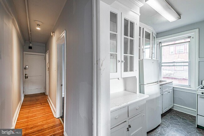 Building Photo - 2115 N 63rd St