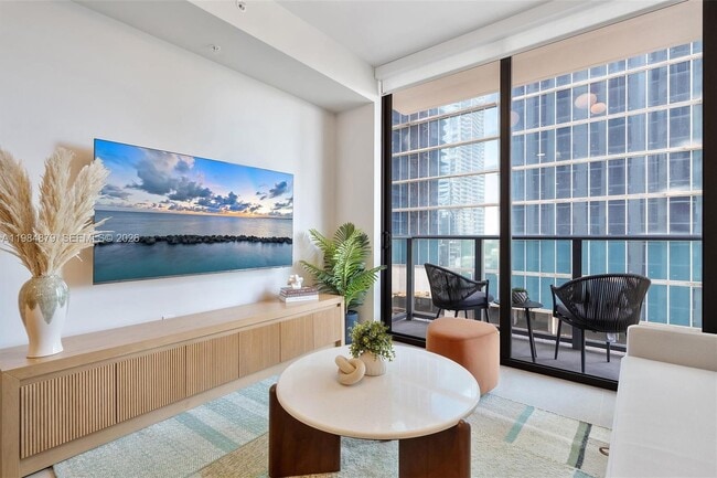 Foto del edificio - 11 NE 6th St