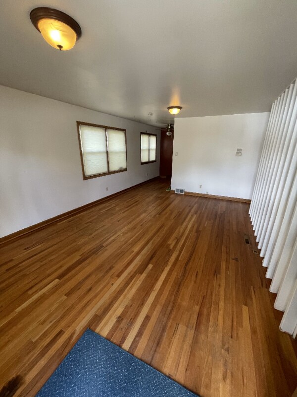 Building Photo - 1109 Adams Ave