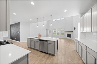 Building Photo - 13015 Braelich Loch Dr