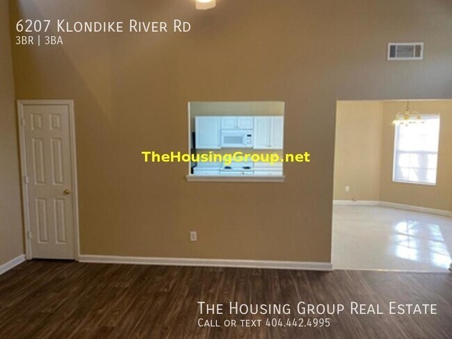 Foto del edificio - Great Lithonia Home ready for move in!!