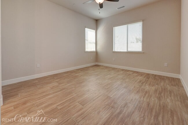 Foto del edificio - 7174 W Ashcroft Ave