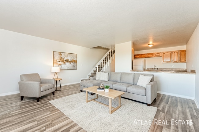 Photo - 3210 W Longfellow Pl Apartment
