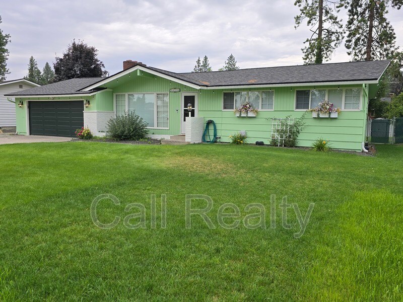 Foto principal - 13324 E Saltese Rd
