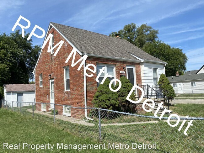 Building Photo - 3 br, 1 bath House - 21367 Mac Arthur