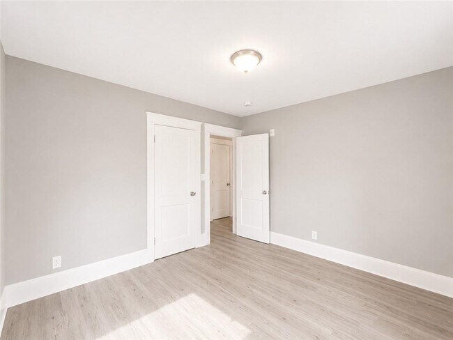 Foto del edificio - 1003 Atwells Ave