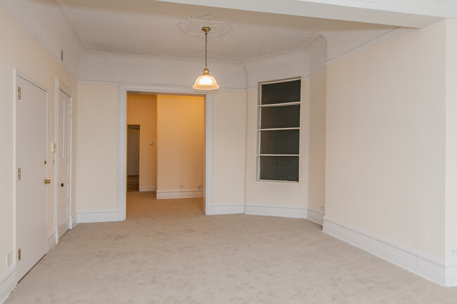 Foto del edificio - 901 W Armitage Ave