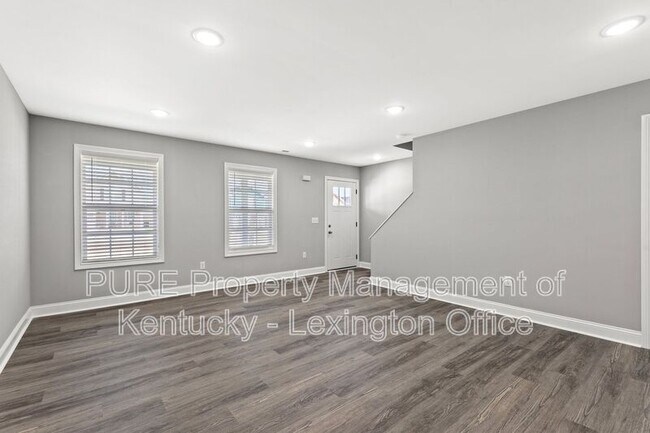Building Photo - 1092 Judah Bear Blvd