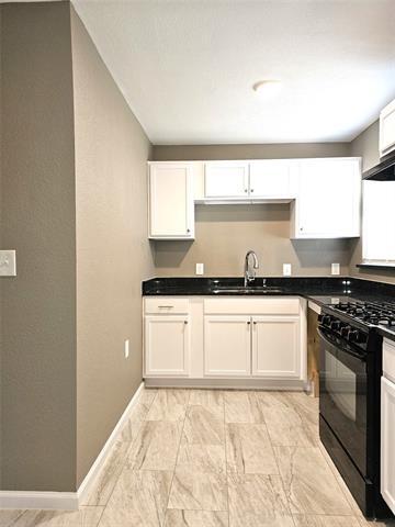 Building Photo - 3735 State Oak Dr