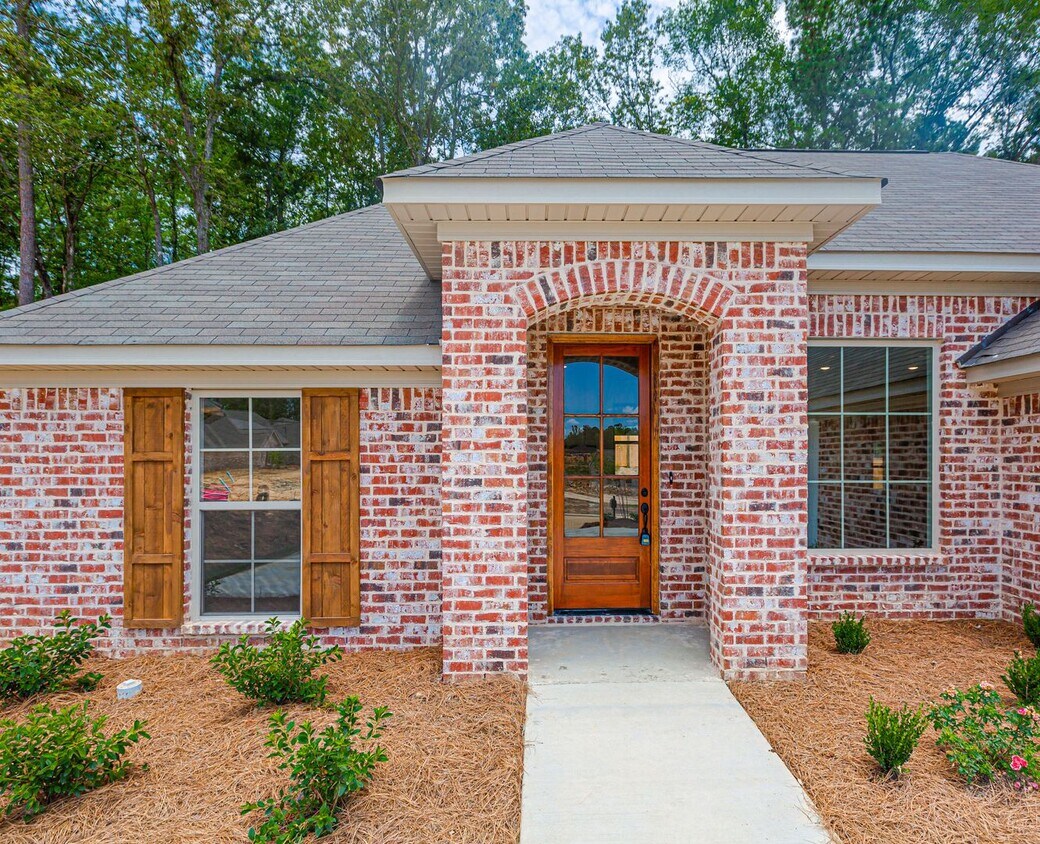 COMING SOON!!! 11/1/2024 3 Bed/2 Bath Hom... - COMING SOON!!! 11/1/2024  3 Bed/2 Bath Hom...