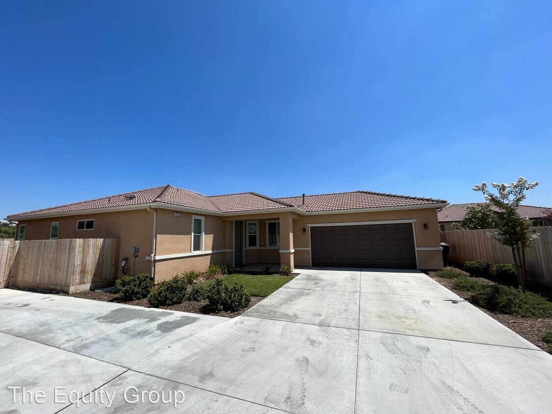 Primary Photo - 3 br, 2 bath House - 4526 West Flagstaff Ave