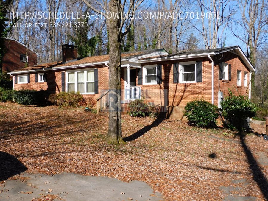 Foto principal - Friendly Center Area, Completely Updated R...