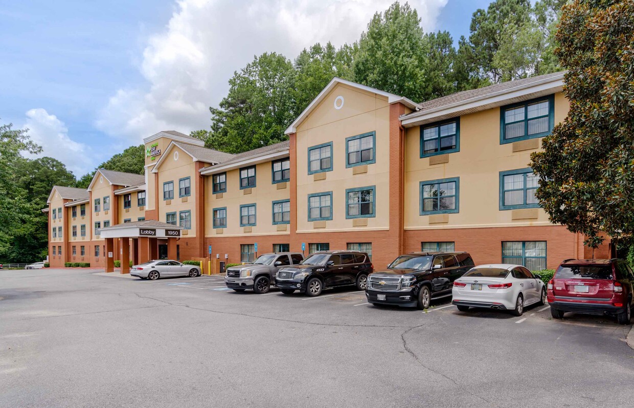 Exterior - Furnished Studio - Alpharetta