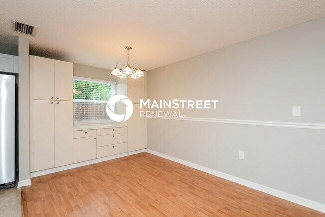 Foto del edificio - 3 Bedroom Pet-Friendly Home in Sarasota, F...