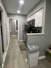 Building Photo - 1031 W Baltimore St